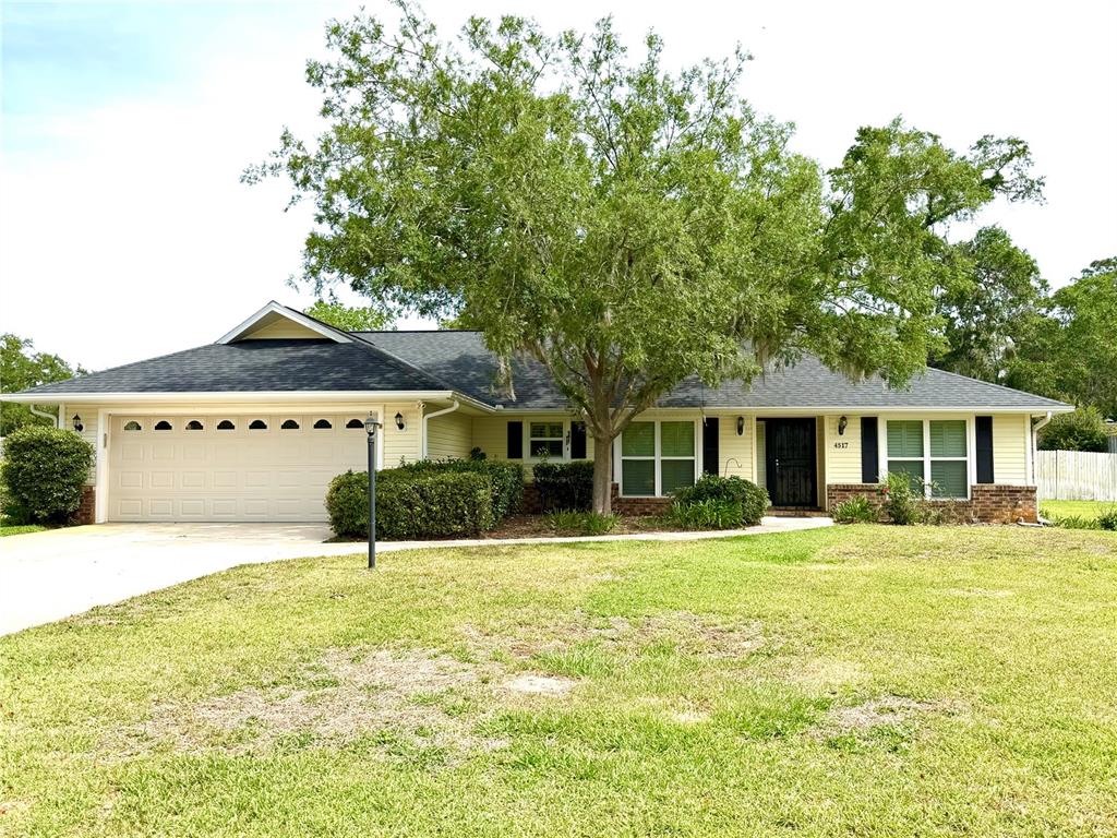 4517 Southeast 2nd Place Ocala, FL 34471 - Photo 1 of 49