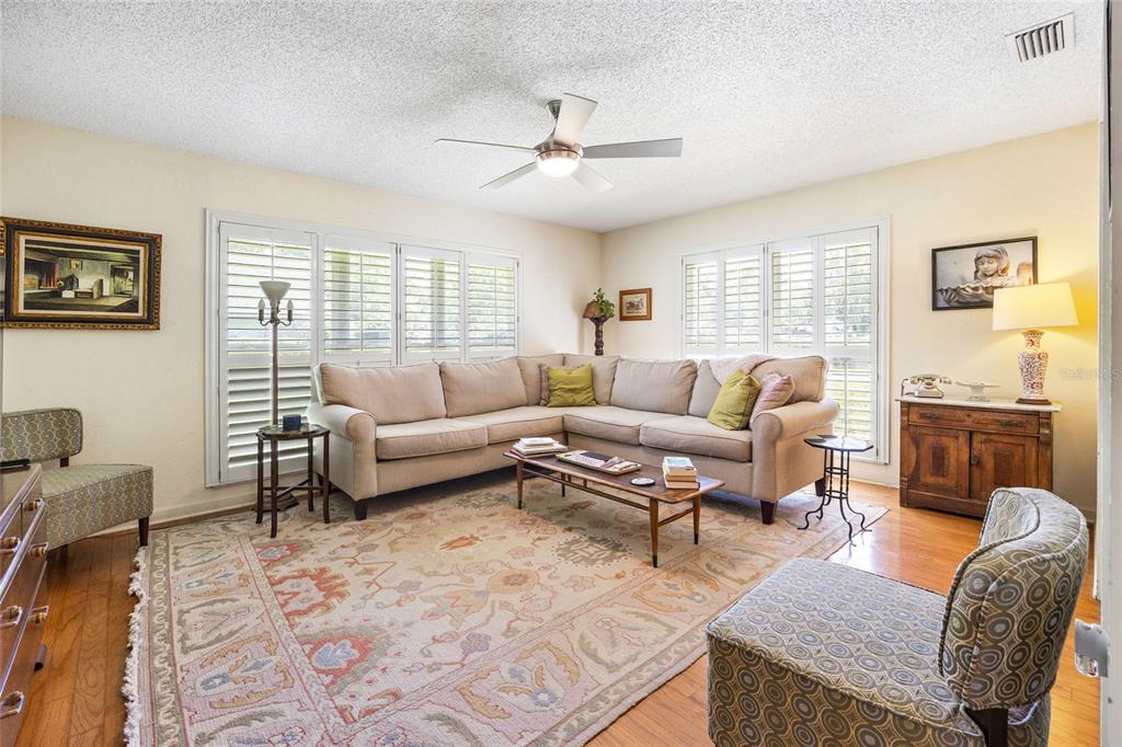 4517 Southeast 2nd Place Ocala, FL 34471 - Photo 7 of 49