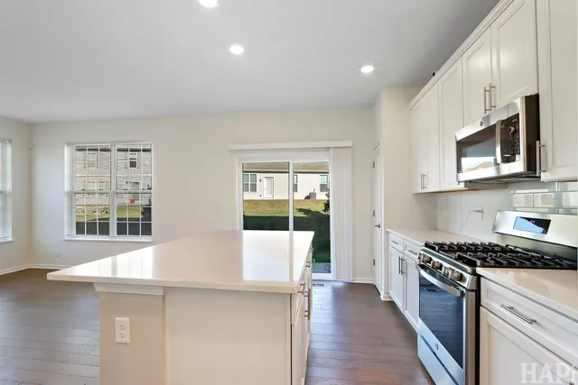 $280,000 | 8426 Stillwater Road, Wonder Lake, IL 60097