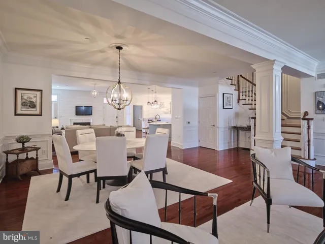 $1,050,000 | 21 South Lincoln Avenue, Newtown, PA 18940