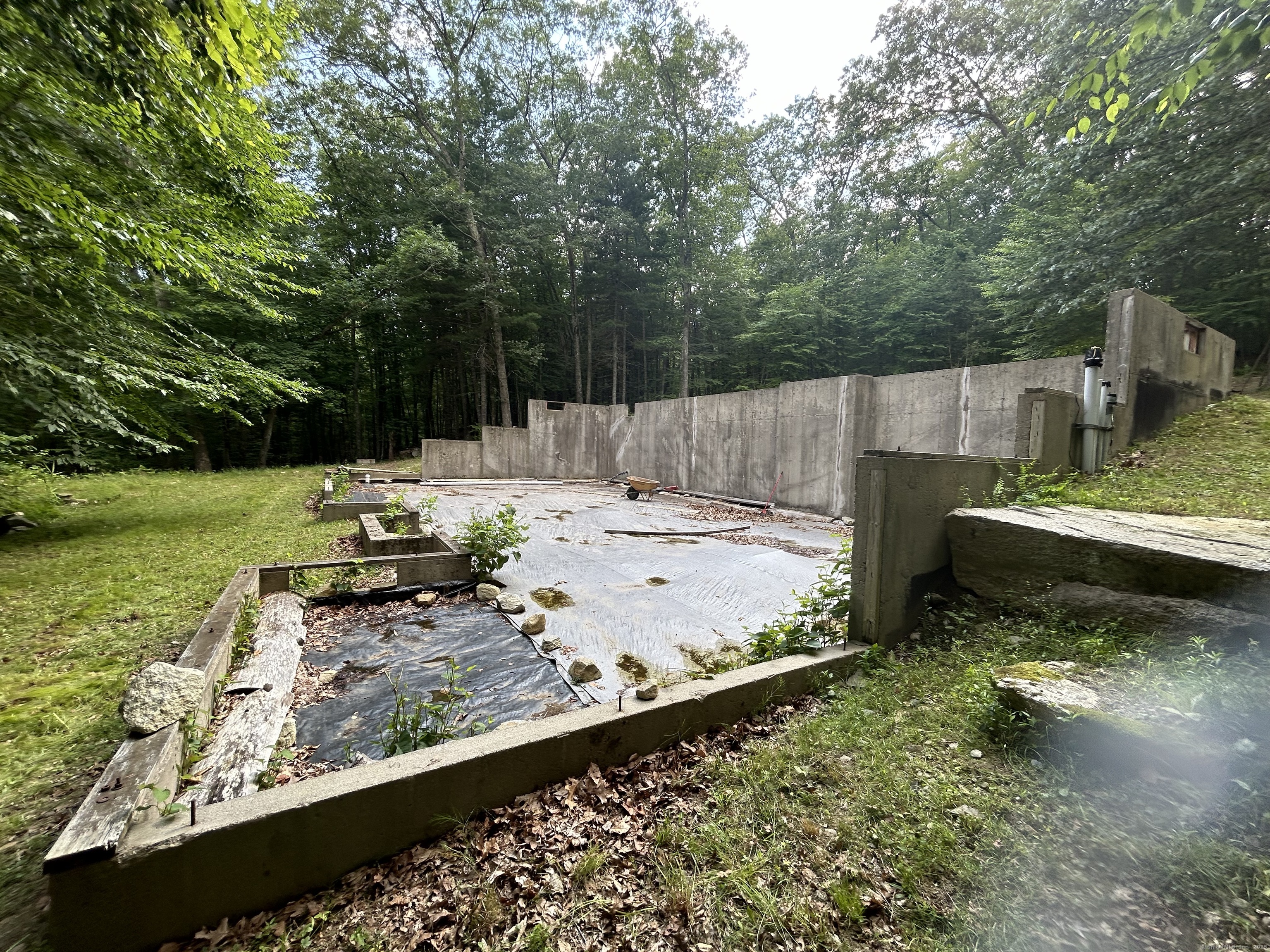 78 Salt Rock Road Sprague, CT 06330 - Photo 15 of 28 a view of a backyard with sitting area