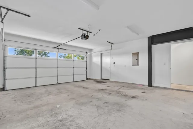 $4,000 | 2712 Oak Springs Drive, Unit A, Austin, TX 78702