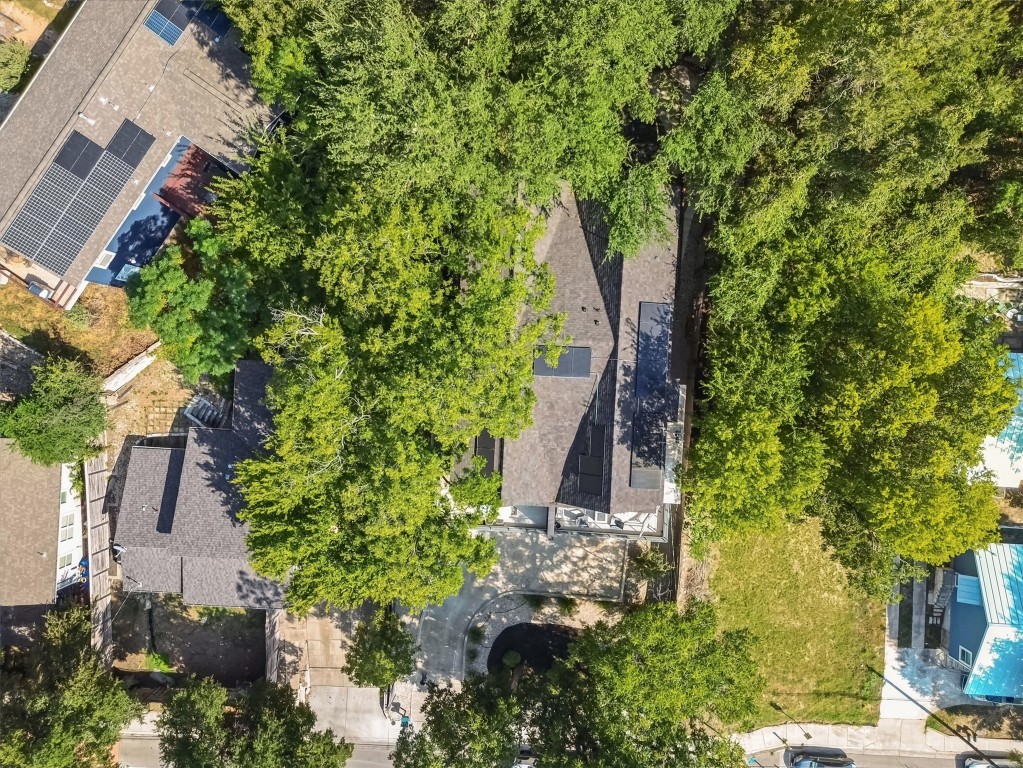 2712 Oak Springs Drive, Unit A Austin, TX 78702 - Photo 33 of 34 an aerial view of a house with a yard