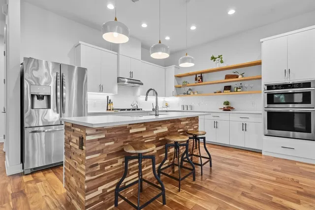 $4,000 | 2712 Oak Springs Drive, Unit A, Austin, TX 78702