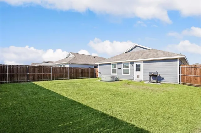 $1,775 | 5448 Finbrooke Drive, Princeton, TX 75407