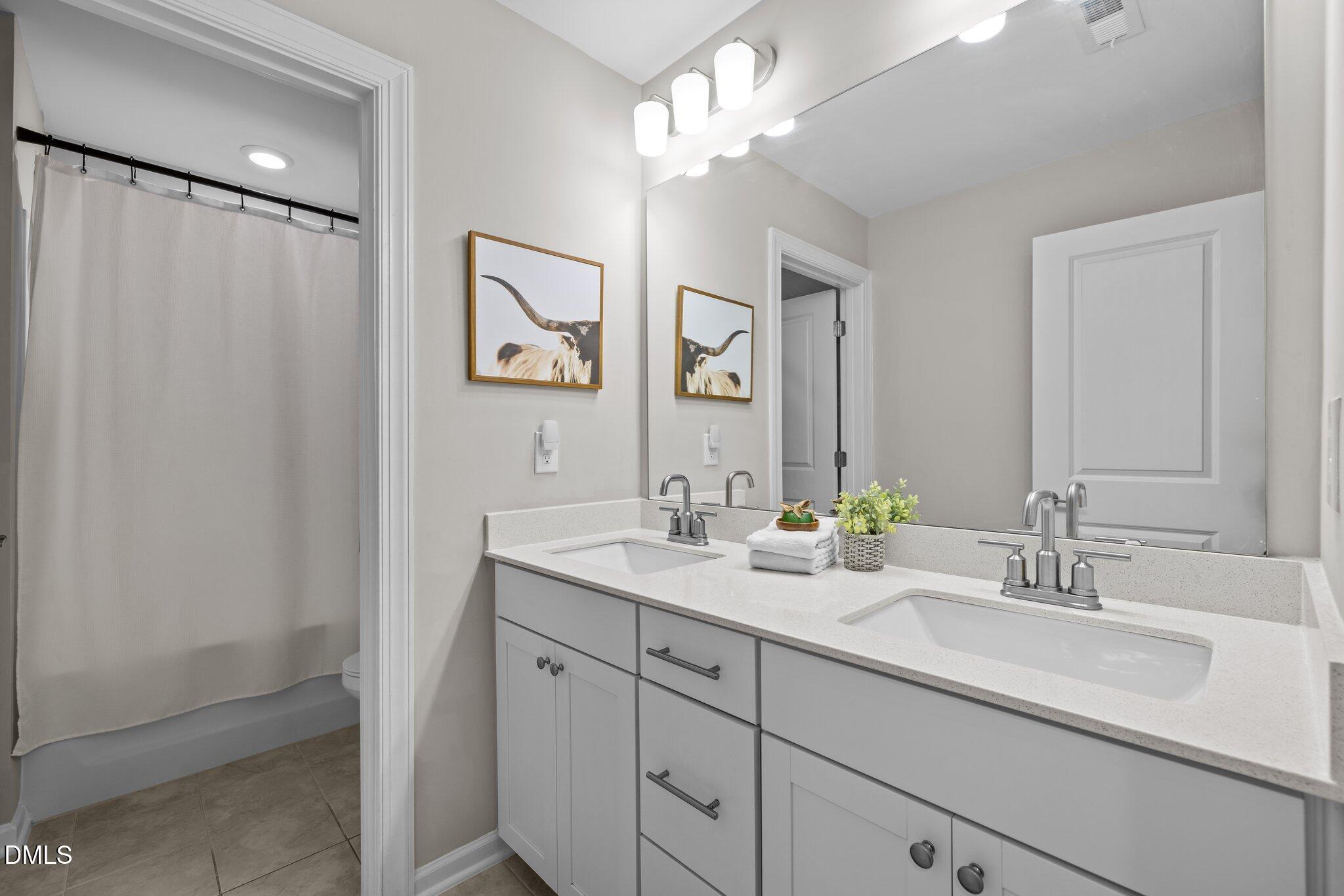 1726 Wimberly Road Apex, NC 27523 - Photo 19 of 32 32-web-or-mls-5Z8A6171