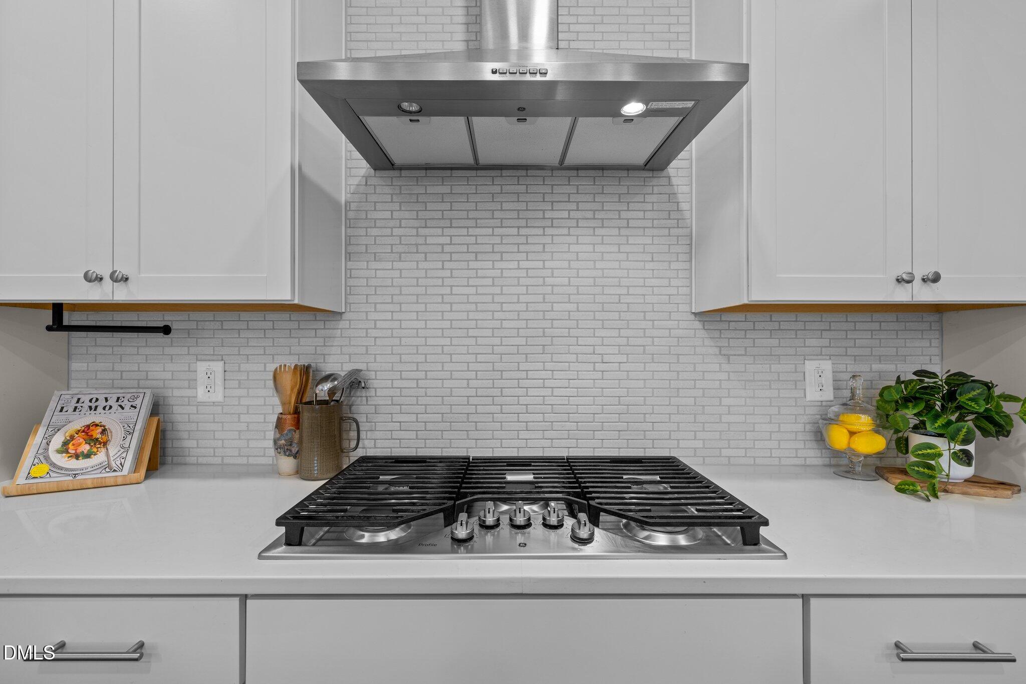 1726 Wimberly Road Apex, NC 27523 - Photo 7 of 32 12-web-or-mls-5Z8A6113