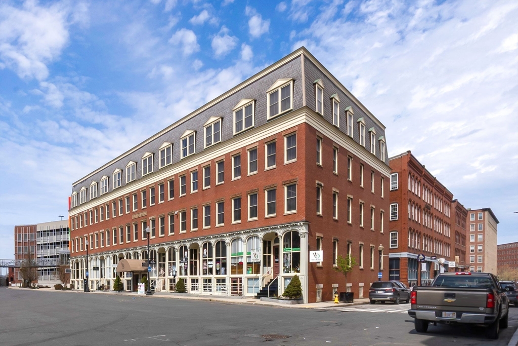 80 Wingate Street, Unit 2D Haverhill, MA 01832 - Photo 2 of 21