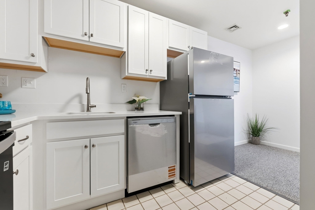 80 Wingate Street, Unit 2D Haverhill, MA 01832 - Photo 3 of 21