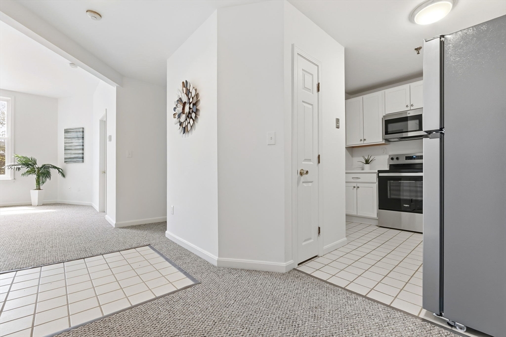 80 Wingate Street, Unit 2D Haverhill, MA 01832 - Photo 8 of 21