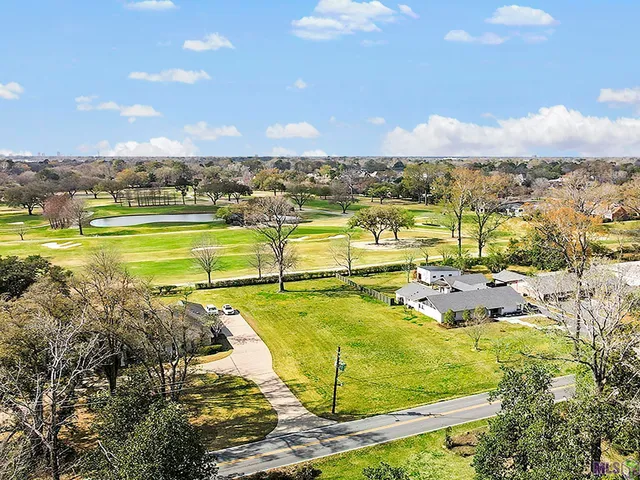 $429,900 | 2630 Fairway Drive, Baton Rouge, LA 70809