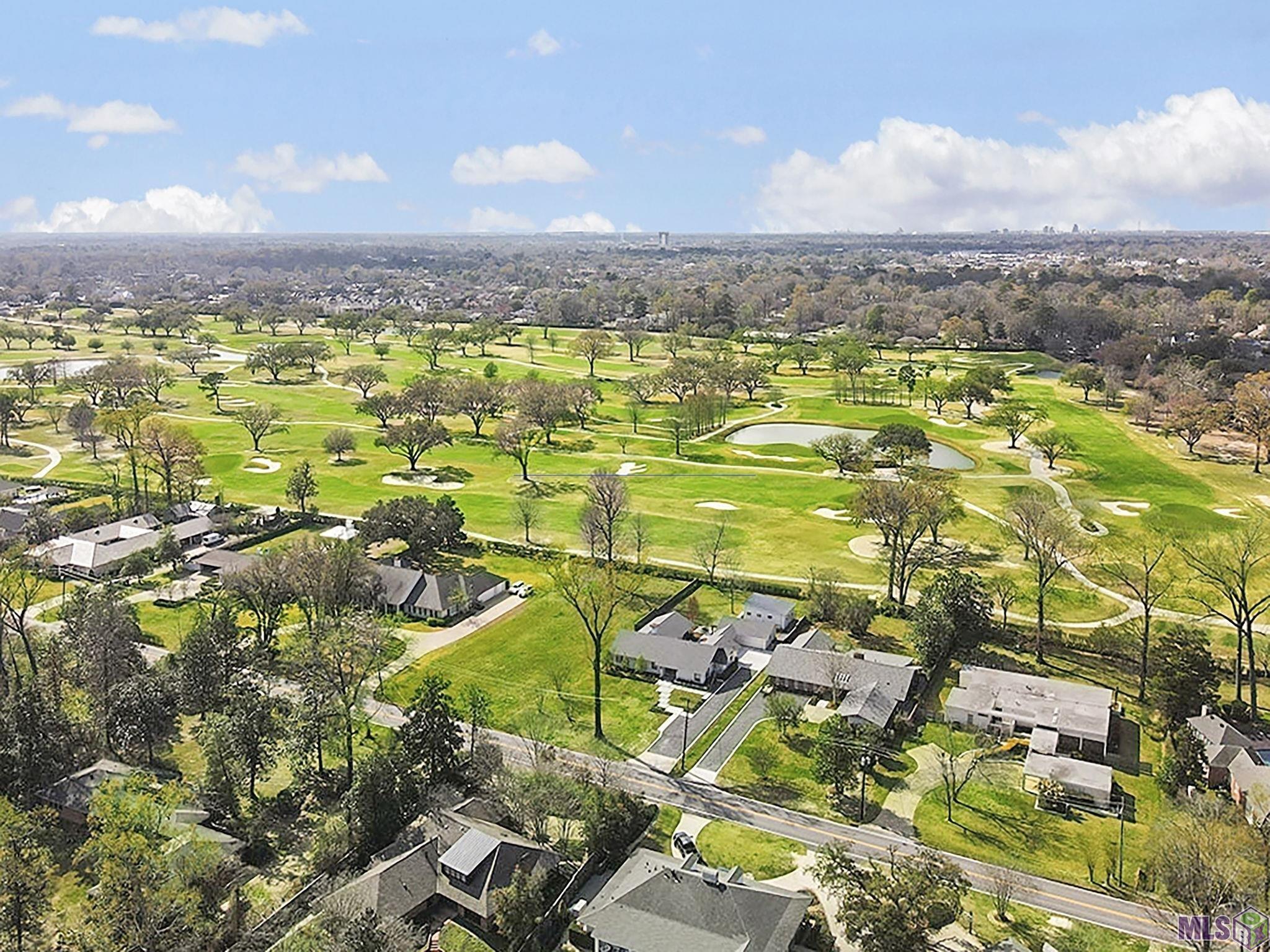 2630 Fairway Drive Baton Rouge, LA 70809 - Photo 4 of 10