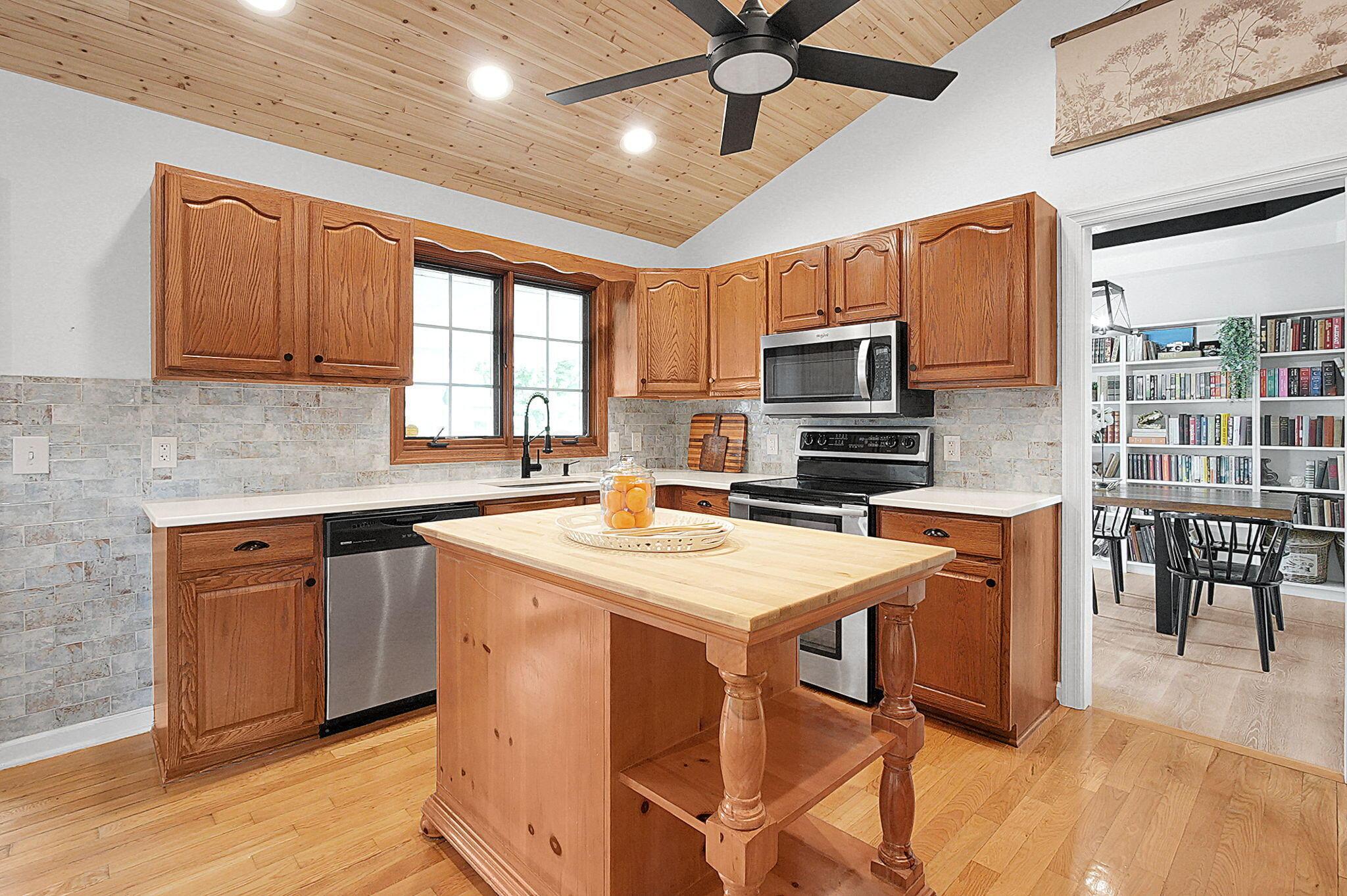 349 Chatham Road Circleville, OH 43113 - Photo 17 of 58 15-web-or-mls-349-chatham-rd