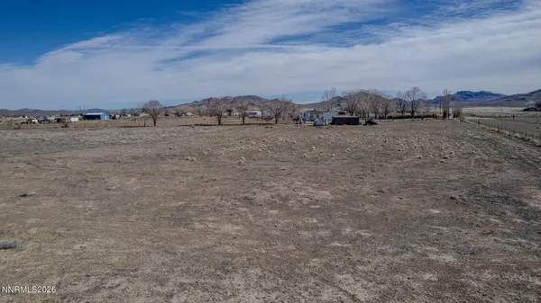 $459,950 | 25 North Bybee Lane, Yerington, NV 89447