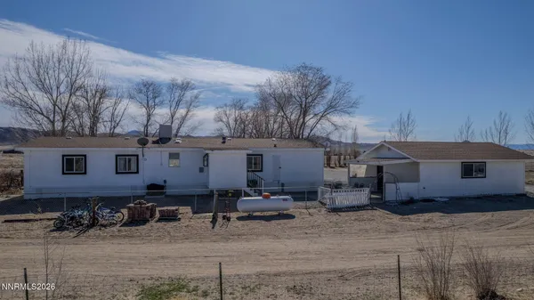 $459,950 | 25 North Bybee Lane, Yerington, NV 89447
