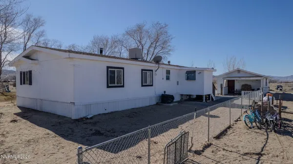 $459,950 | 25 North Bybee Lane, Yerington, NV 89447