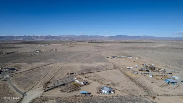 $459,950 | 25 North Bybee Lane, Yerington, NV 89447