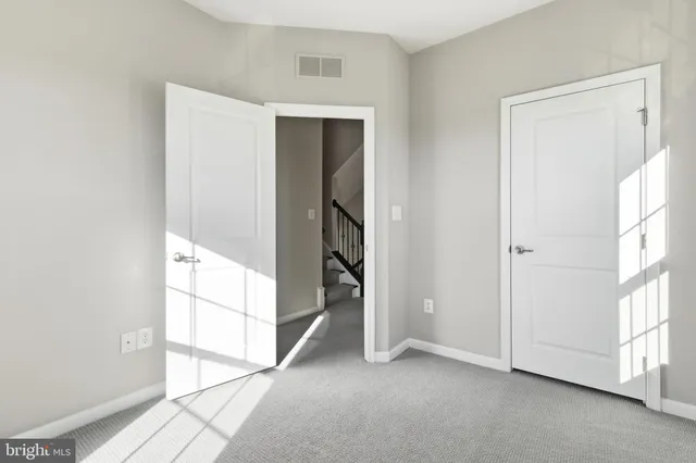 $490,000 | 10512 Presidential Parkway, Upper Marlboro, MD 20772