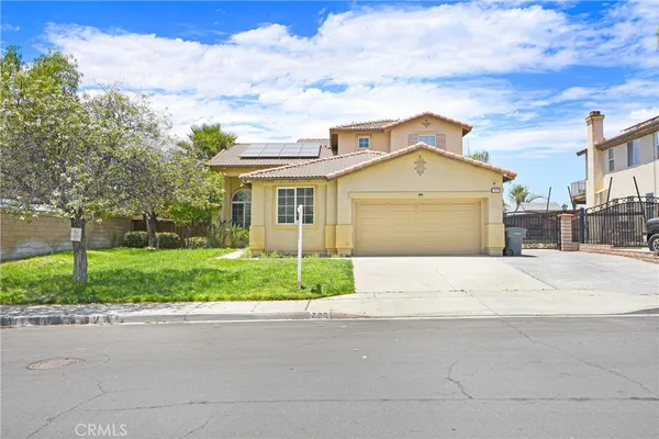 $649,880 | 709 East Agape Avenue, San Jacinto, CA 92583