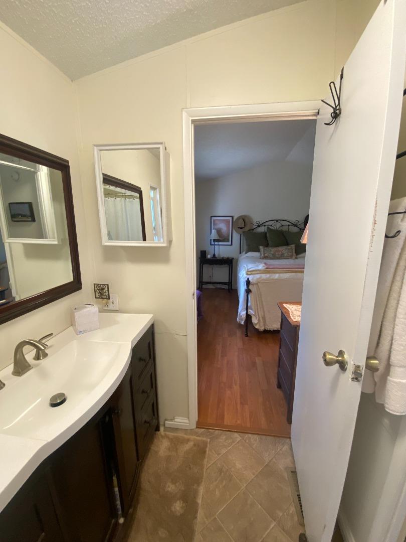 2900 Fairview Road, Unit 32 Hollister, CA 95023 - Photo 21 of 29 Gallery Image 21
