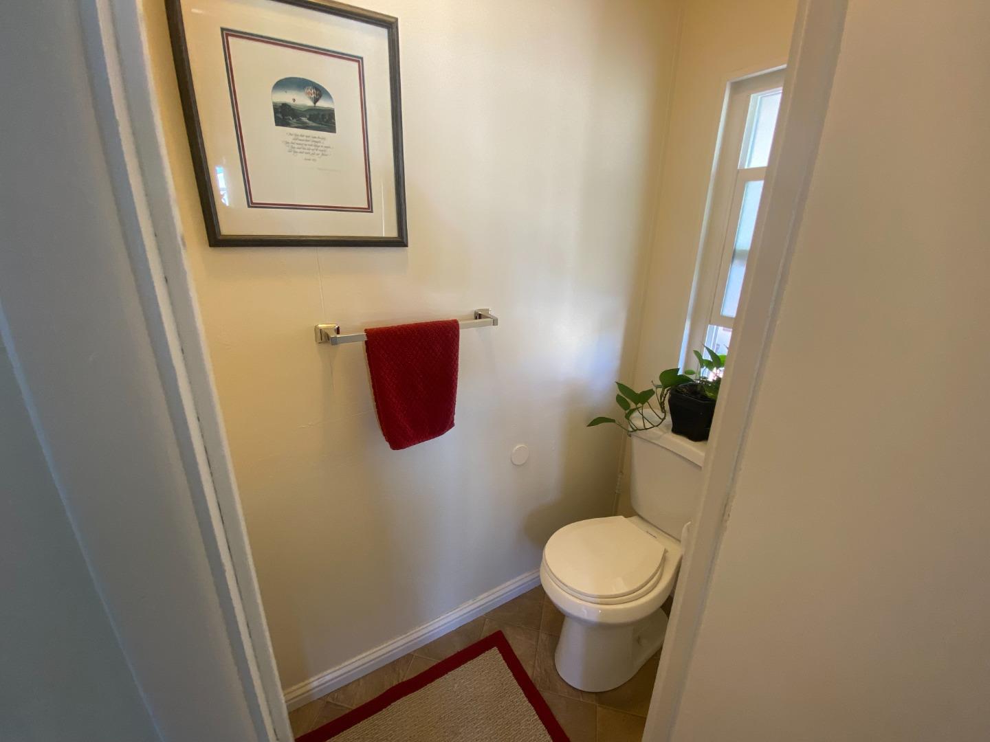 2900 Fairview Road, Unit 32 Hollister, CA 95023 - Photo 23 of 29 Gallery Image 23