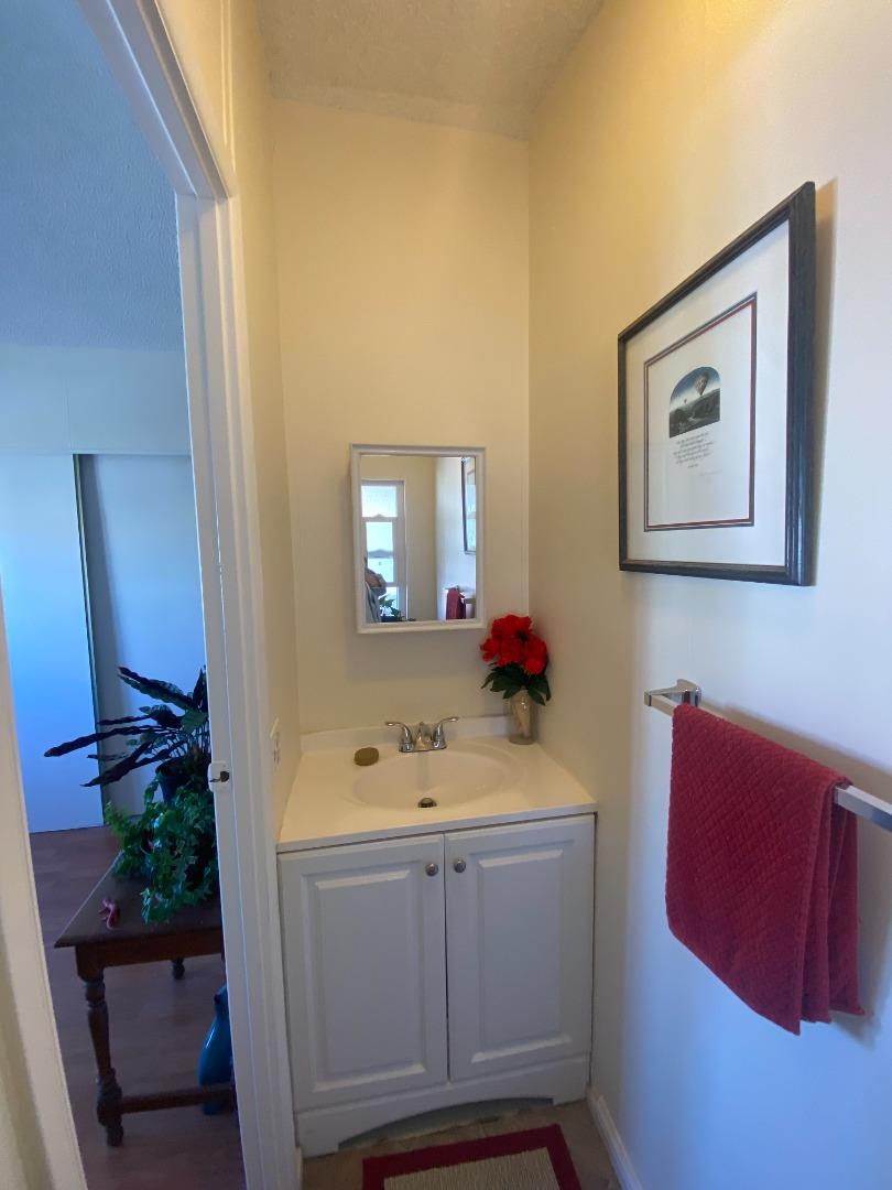 2900 Fairview Road, Unit 32 Hollister, CA 95023 - Photo 24 of 29 Gallery Image 24