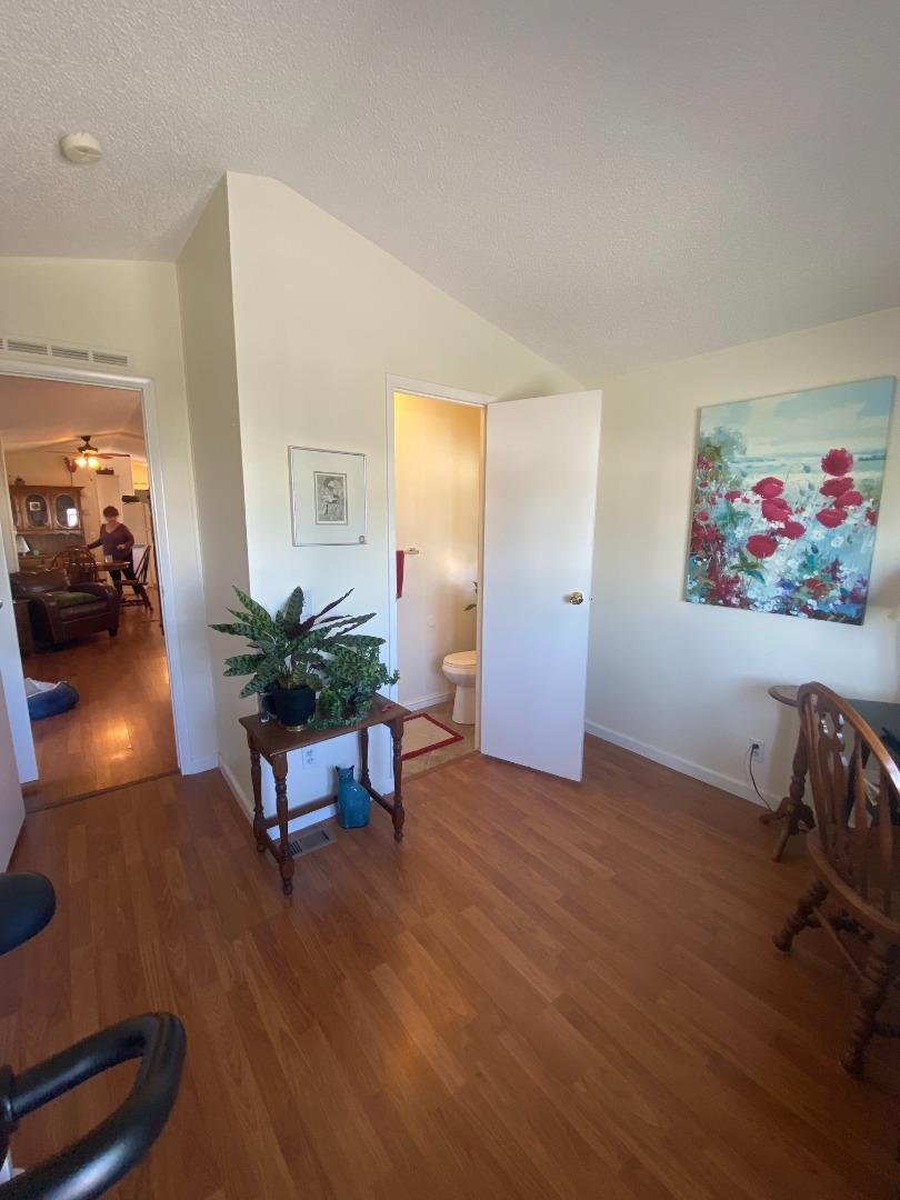 2900 Fairview Road, Unit 32 Hollister, CA 95023 - Photo 28 of 29 Gallery Image 28