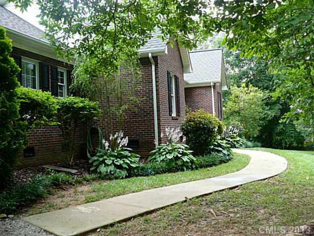 6367 Love Point Road Denver, NC 28037 - Photo 2 of 16 Gallery Image 2