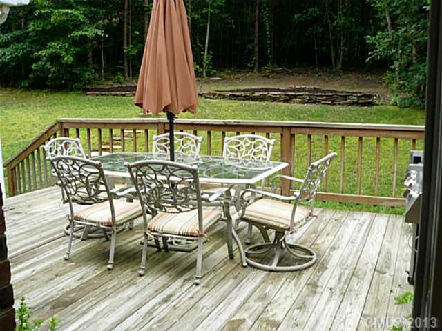 6367 Love Point Road Denver, NC 28037 - Photo 3 of 16 Gallery Image 3