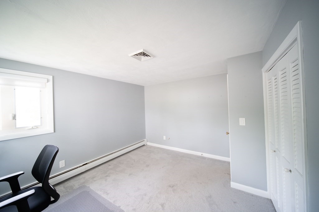 112 Richard Road Braintree, MA 02184 - Photo 21 of 33 Gallery Image 21