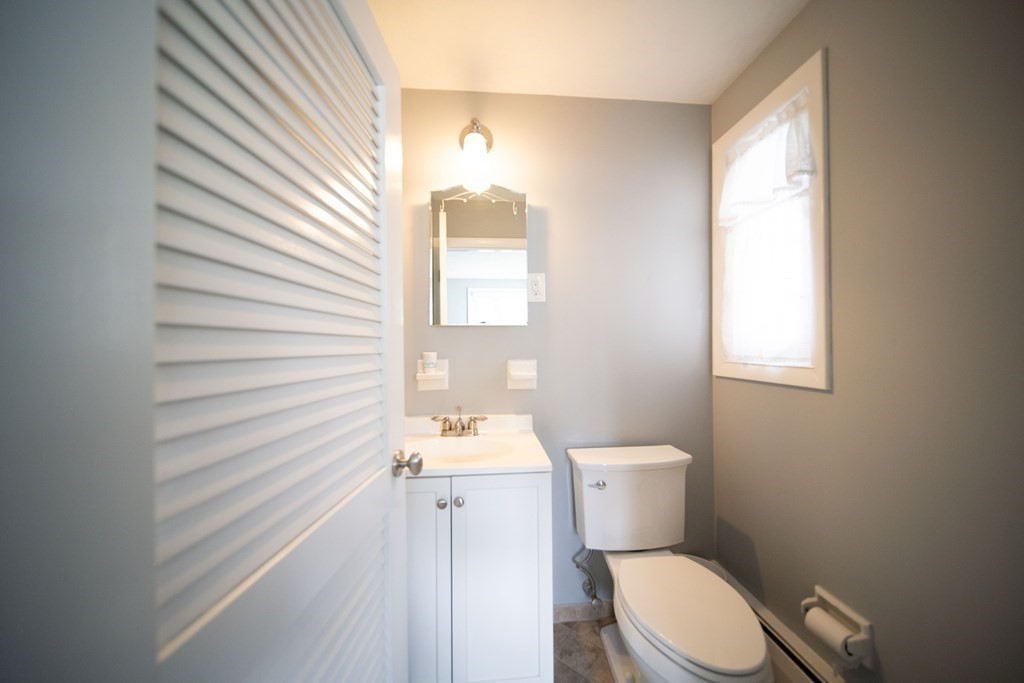 112 Richard Road Braintree, MA 02184 - Photo 27 of 33 Gallery Image 27