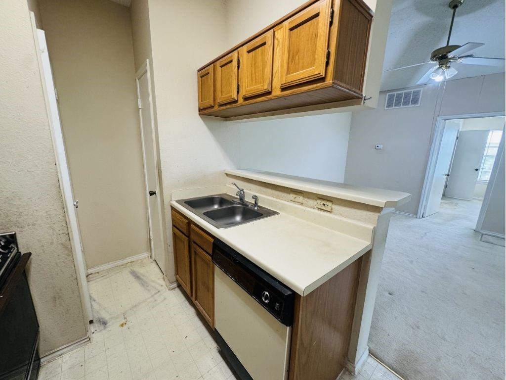 4113 Esters Road, Unit 603 Irving, TX 75038 - Photo 10 of 22