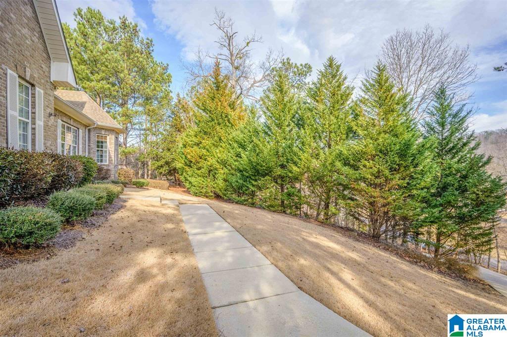 127 High Hampton Drive Pelham, AL 35124 - Photo 4 of 42