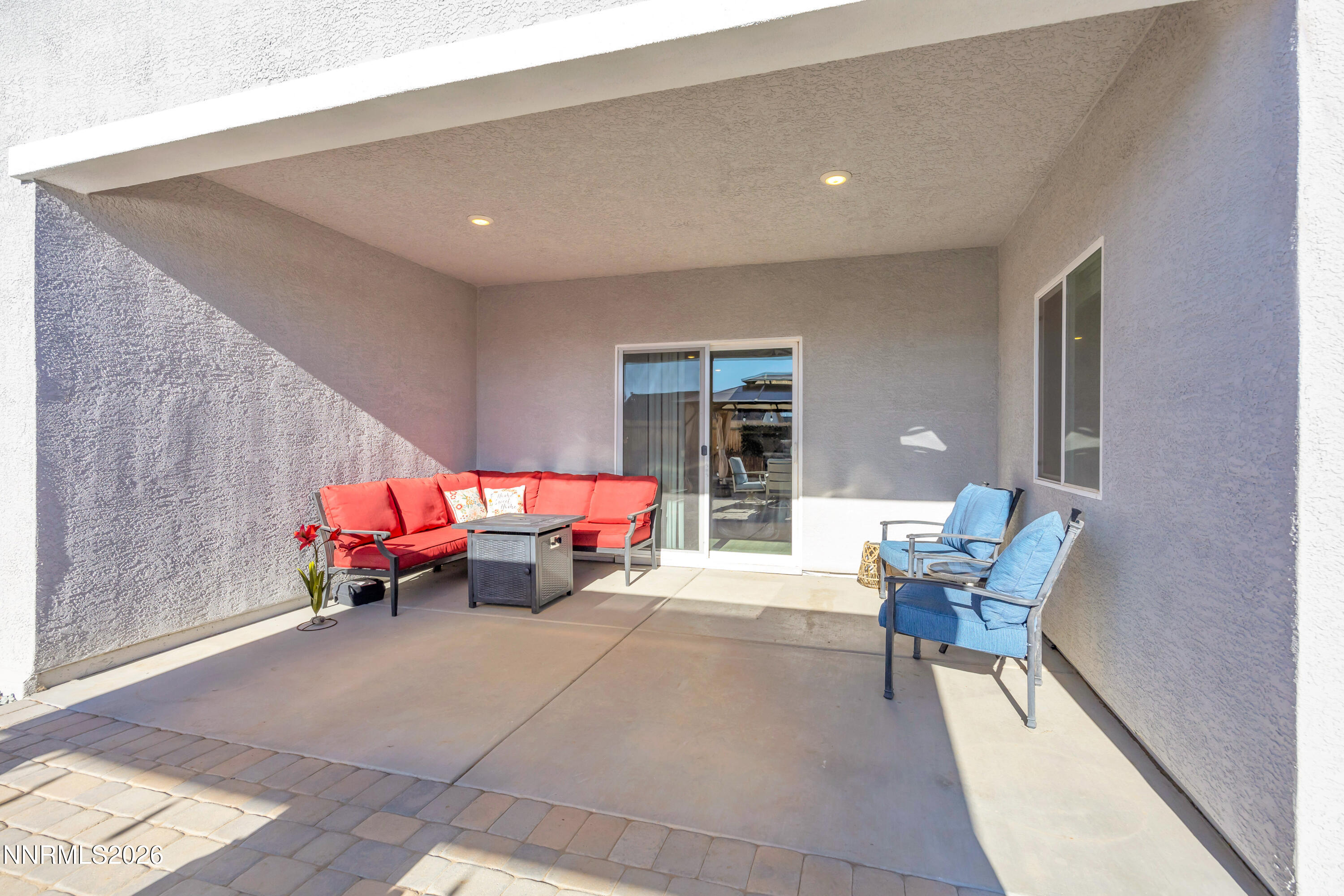 737 Butte Crk Road Dayton, NV 89403 - Photo 22 of 34 a living room with furniture and a potted plant