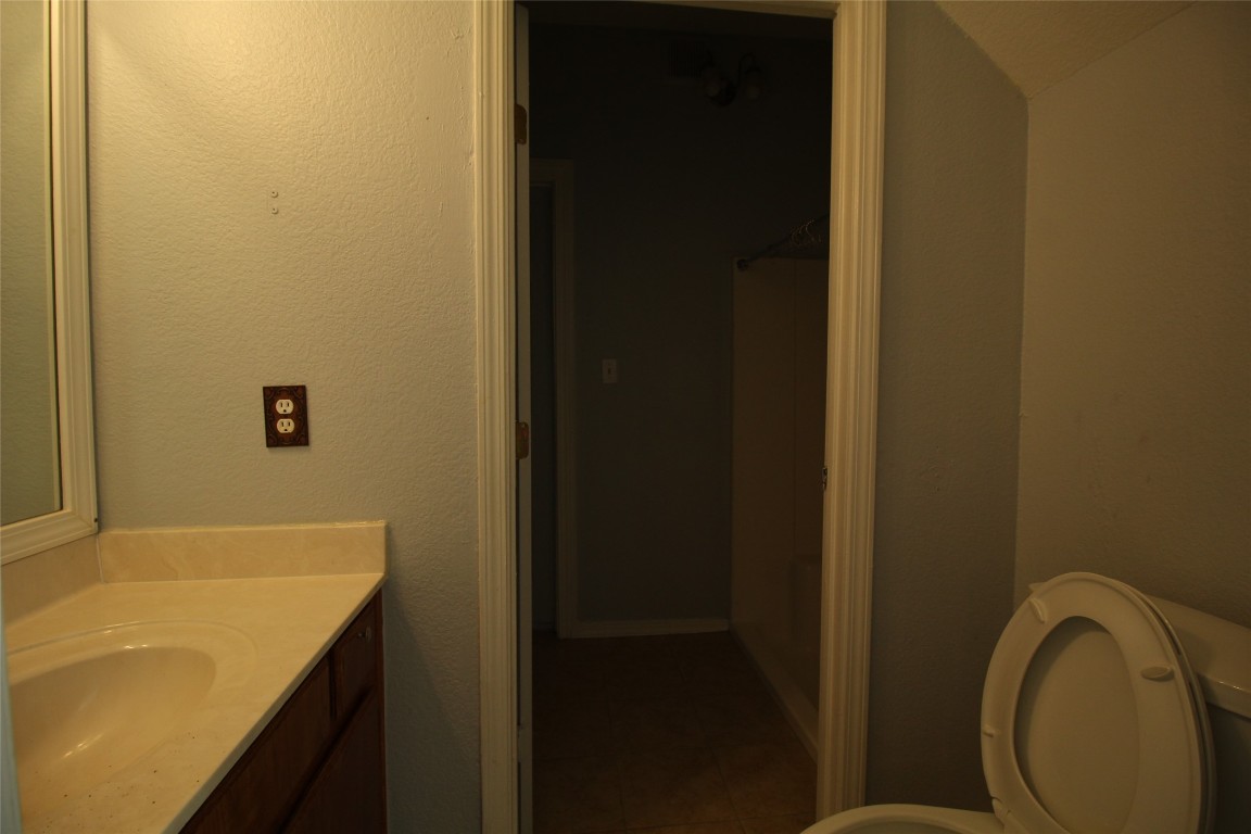 12302 Uttimer Lane Austin, TX 78753 - Photo 7 of 16