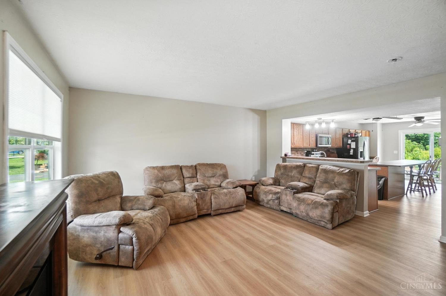 1675 Mounts Road Maineville, OH 45152 - Photo 7 of 46
