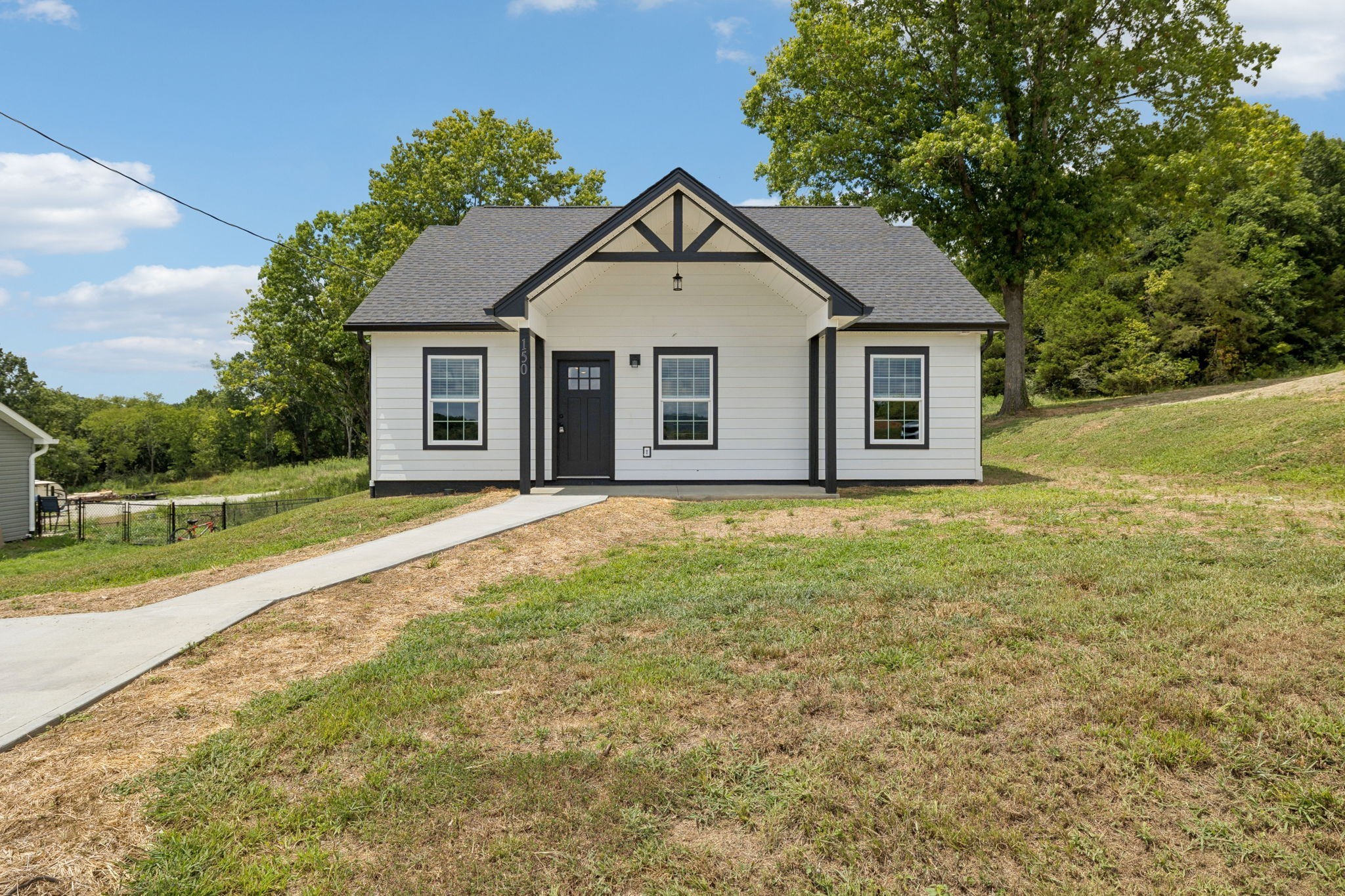 150 Alice Preston Loop Gordonsville, TN 38563 - Photo 2 of 31