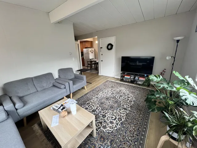 $4,650,000 | 470 Del Medio Avenue, Mountain View, CA 94040