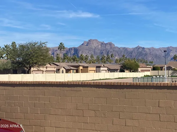 $189,000 | 2381 South Pomo Avenue, Apache Junction, AZ 85119