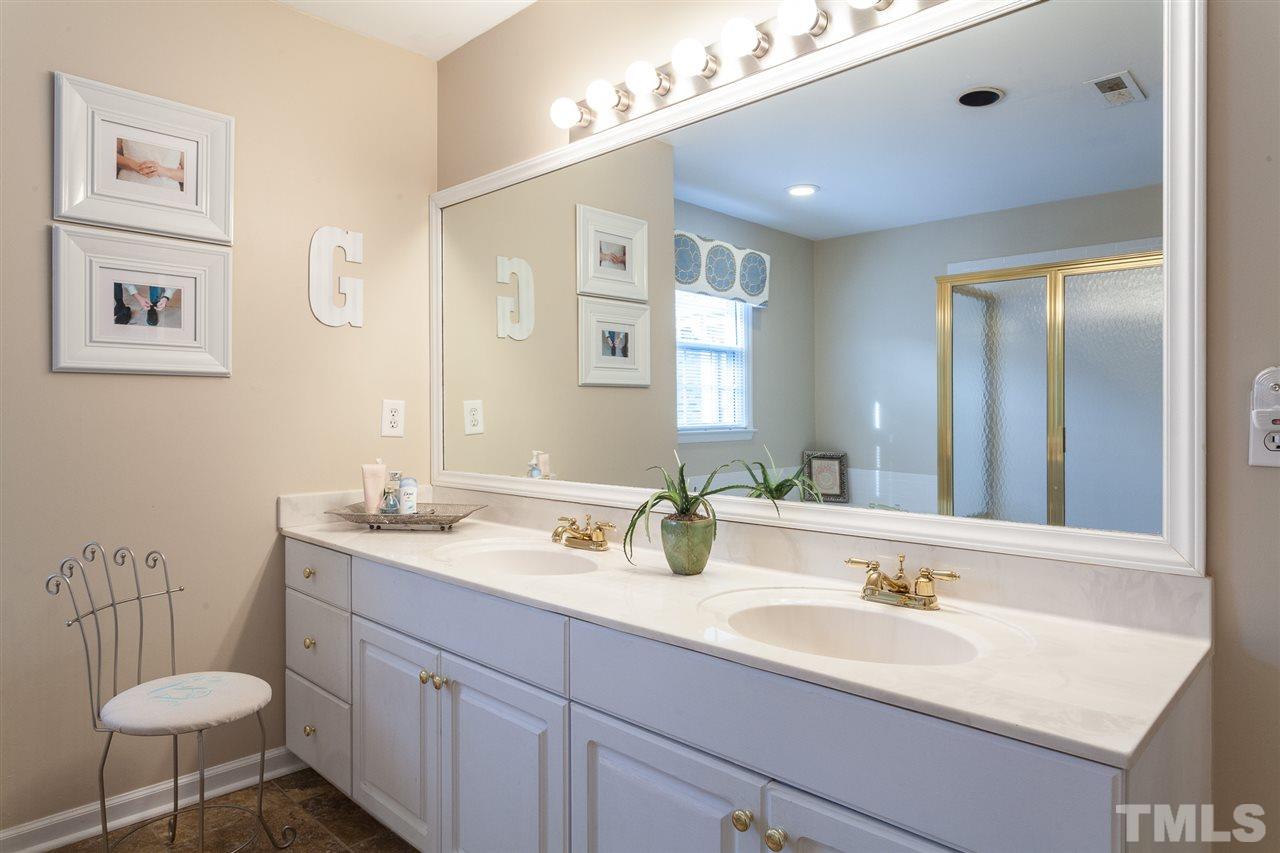 8513 Yucca Trail Raleigh, NC 27615 - Photo 17 of 30