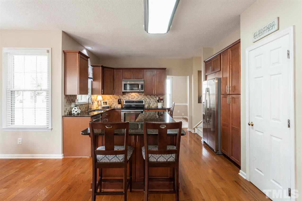 8513 Yucca Trail Raleigh, NC 27615 - Photo 7 of 30