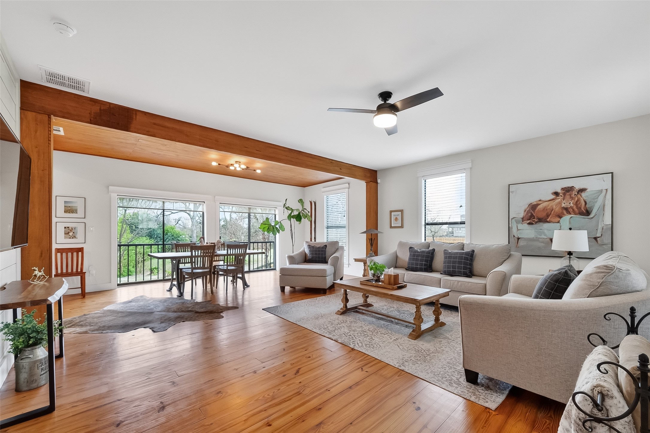 1808 Tabor Street Houston, TX 77009 - Photo 5 of 26 a living room with furniture and a large window