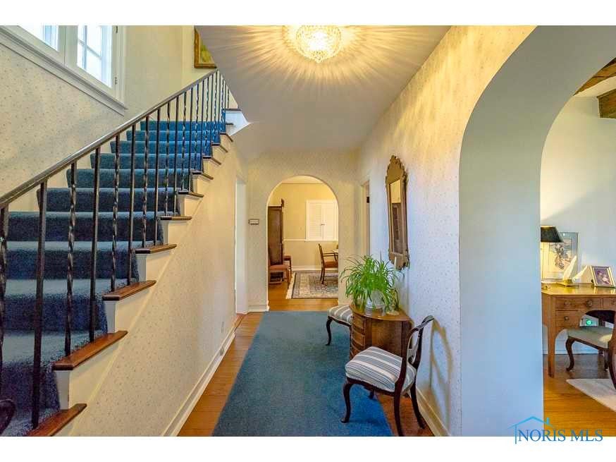 3561 Brookside Road Toledo, OH 43606 - Photo 2 of 26 Gallery Image 2