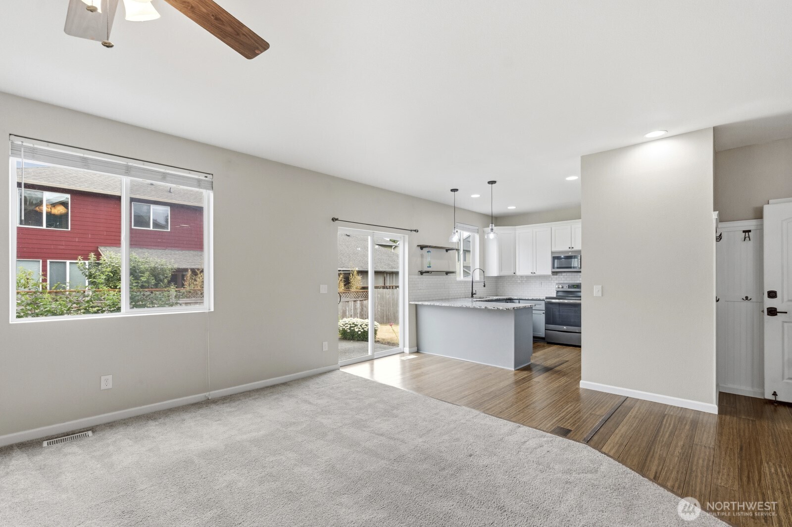 6974 Bailey Street Southeast Lacey, WA 98513 - Photo 10 of 37