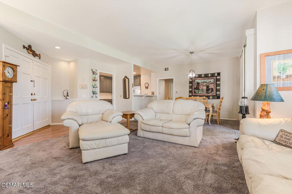 271 Fieldstone Way, Unit A Simi Valley, CA 93065 - Photo 7 of 22