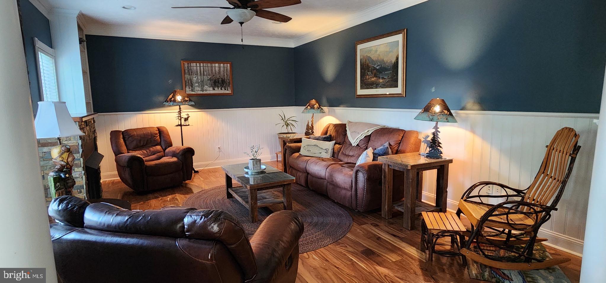 35175 Pheasant Ridge Road Locust Grove, VA 22508 - Photo 20 of 80 Cozy retreat with warm tones.