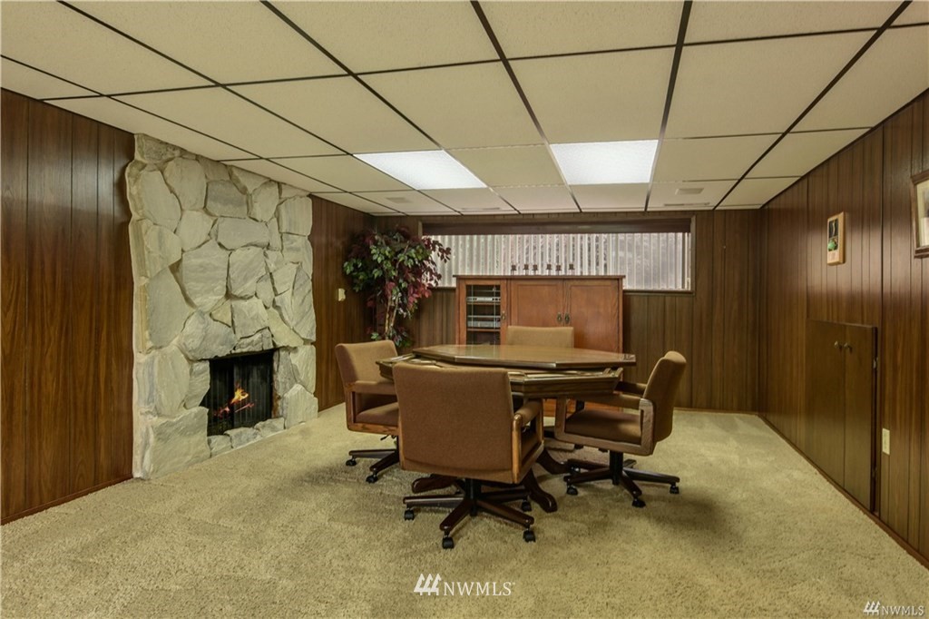 21325 1st Avenue West Bothell, WA 98021 - Photo 14 of 17 a view of a workspace with furniture