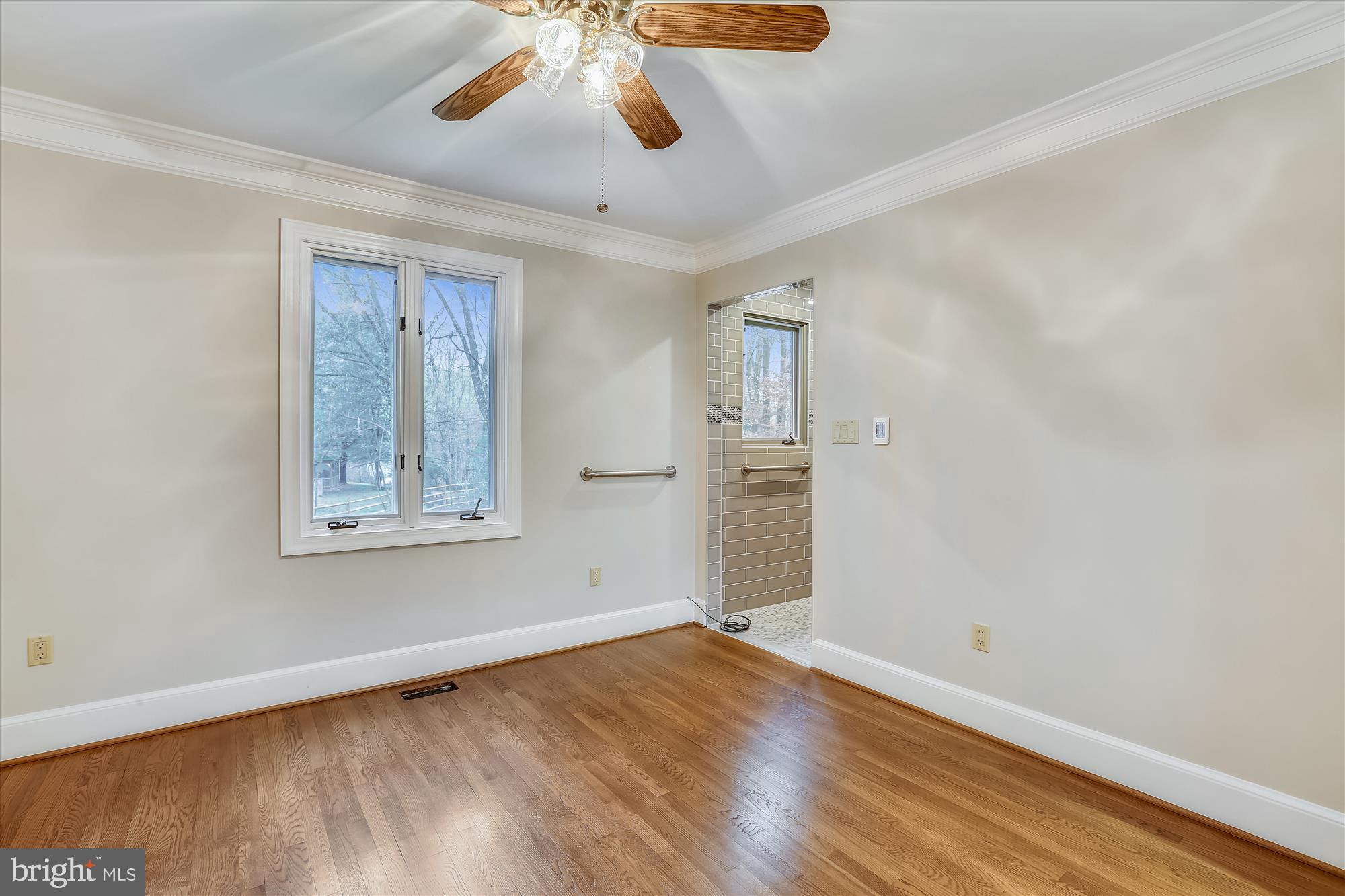 17028 Barn Ridge Drive Silver Spring, MD 20906 - Photo 17 of 47 Main level BR