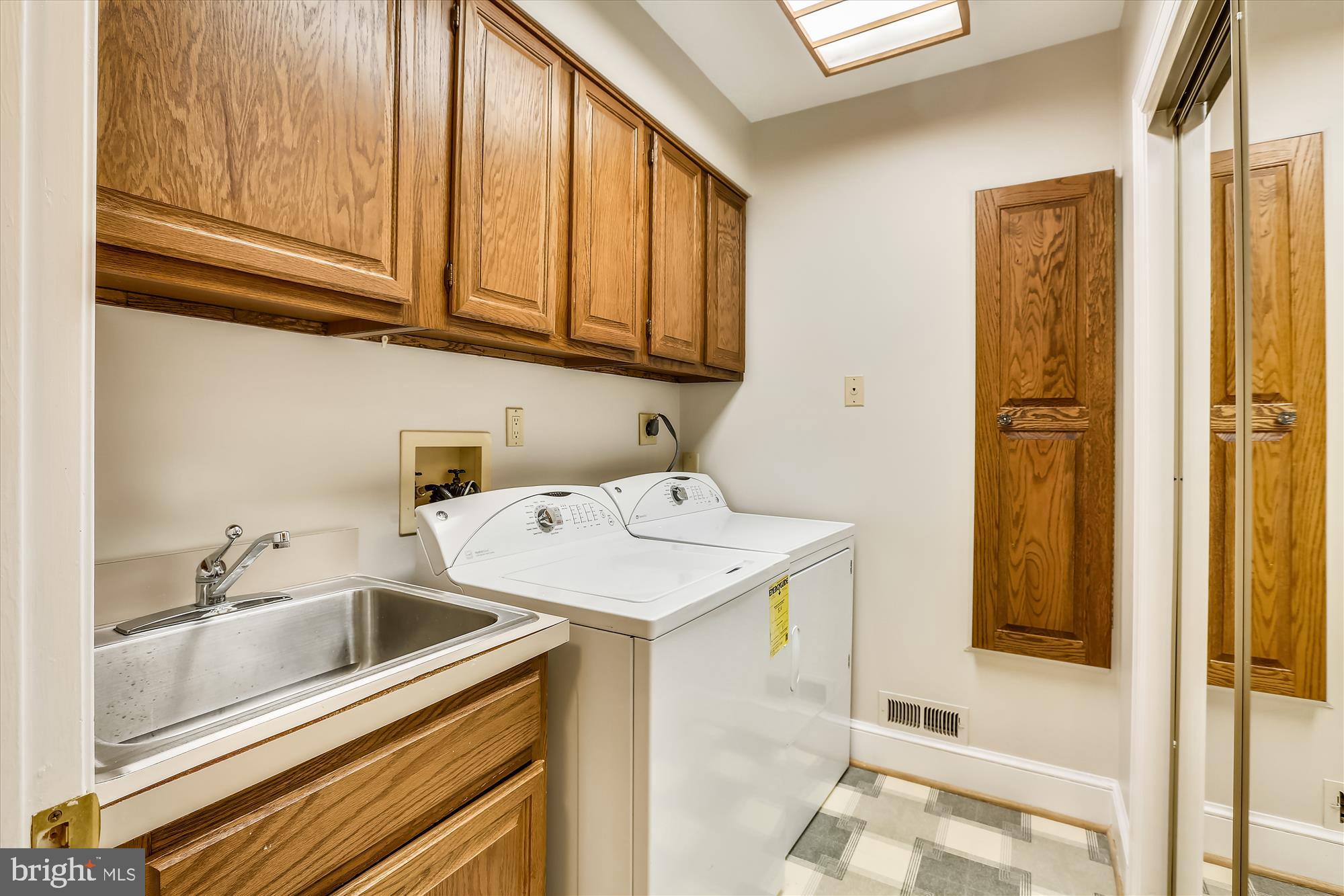 17028 Barn Ridge Drive Silver Spring, MD 20906 - Photo 20 of 47 Gallery Image 20
