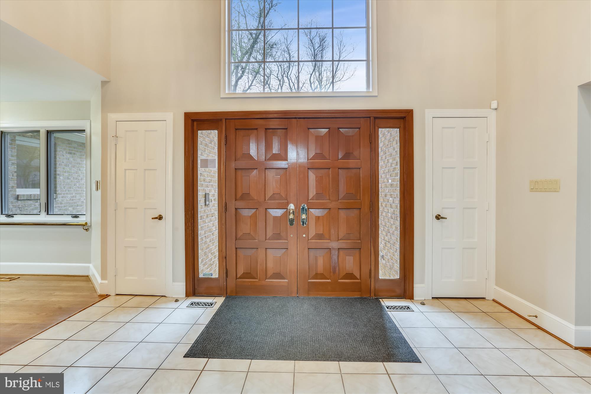 17028 Barn Ridge Drive Silver Spring, MD 20906 - Photo 3 of 47 Gallery Image 3